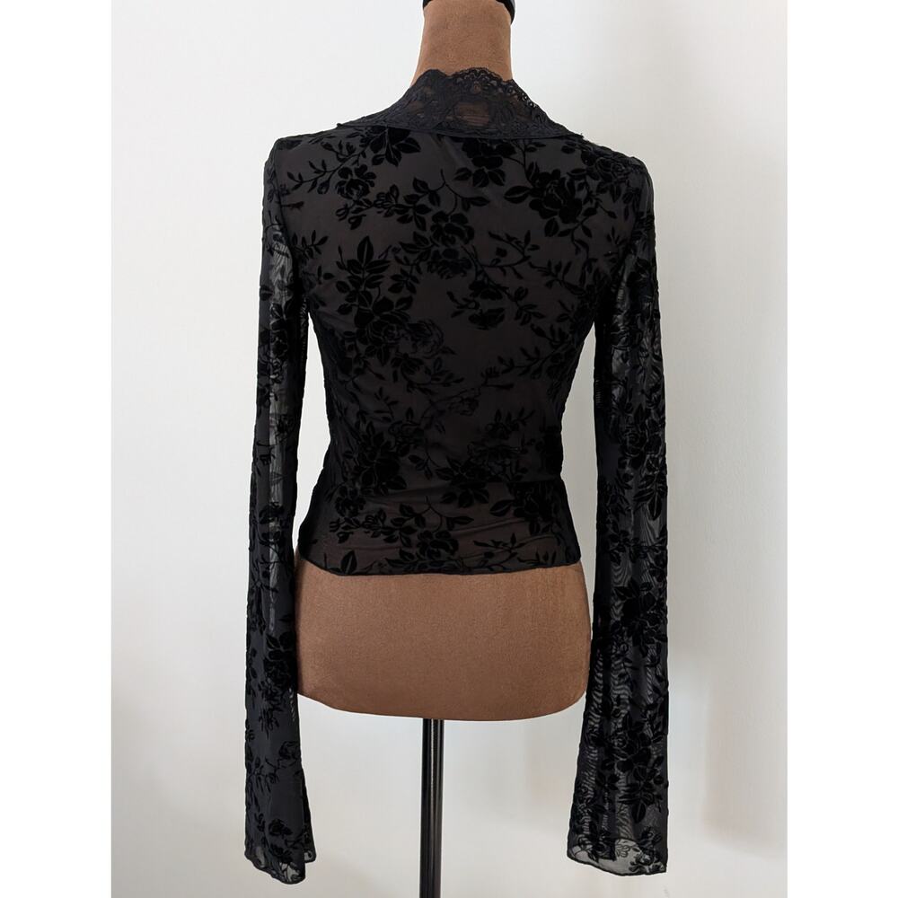 Whimsigoth Black Floral Burnout Velvet Lace Top - Bell Sleeve  M Fits like S/XS - Picture 5 of 11